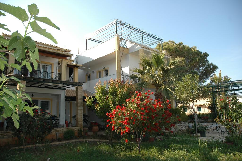 Ferienwohnung Iron House Agios Georgios  Exterior foto